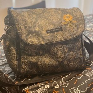Petunia pickle bottom diaper bag